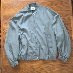 Women’s bomber jacket